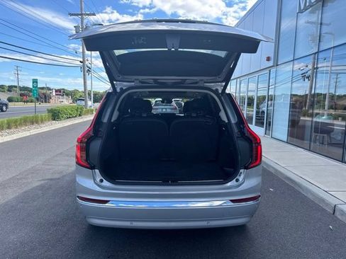 Certified 2025 Volvo XC90 B6 Plus AWD/4WD image 11
