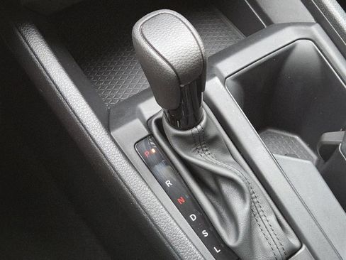 Used 2025 Honda Accord SE image 29