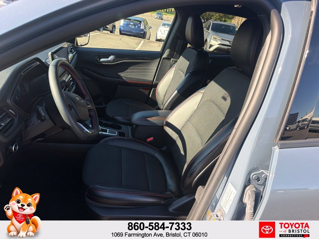Used 2024 Ford Escape ST-Line Select w/ Tech Pack #2 AWD/4WD image 17