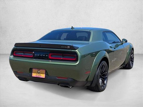 Used 2022 Dodge Challenger R/T Scat Pack RWD image 5