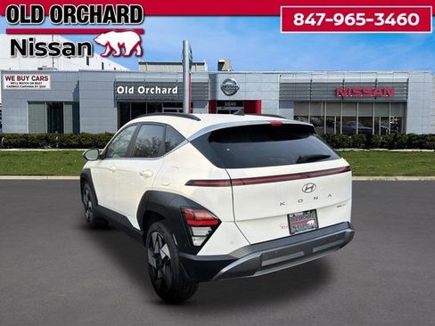 Used 2024 Hyundai Kona Limited image 8