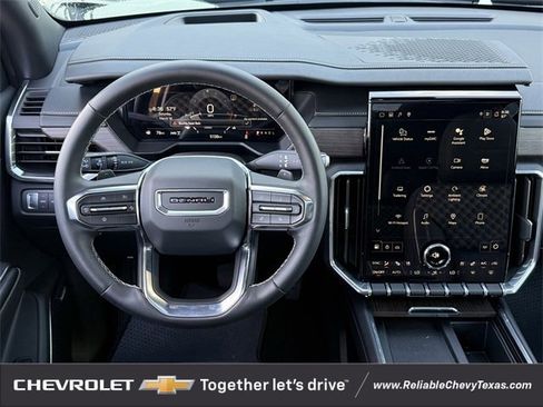 Certified 2025 GMC Acadia Denali image 12