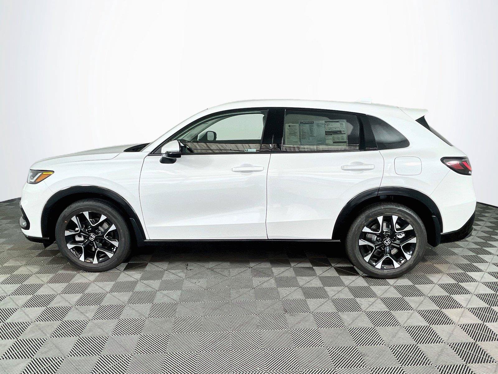 New 2027 Honda HR-V EX-L image 4