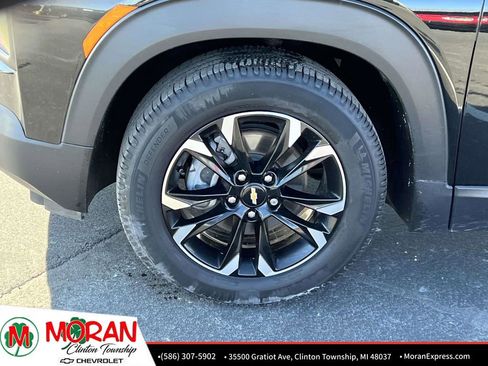 Certified 2021 Chevrolet TrailBlazer LT w/ Convenience Package image 11