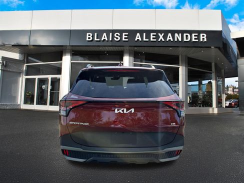 Used 2024 Kia Sportage X-Line AWD/4WD image 4