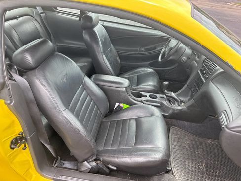 Used 2001 Ford Mustang GT image 10