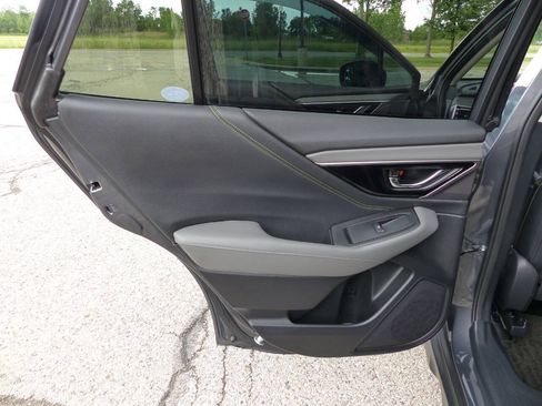 Used 2023 Subaru Outback Onyx Edition XT AWD/4WD image 35