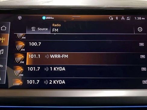 Used 2024 Audi Q4 e-tron Prestige image 48