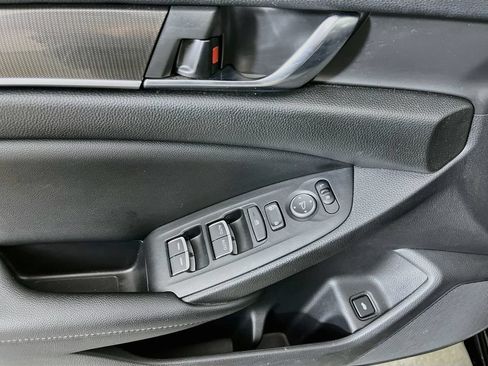 Used 2021 Honda Accord Sport image 23