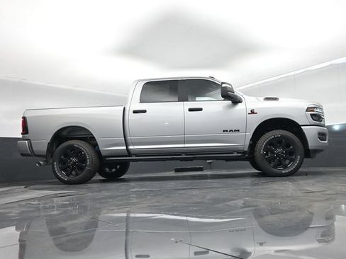 New 2026 RAM 2500 Big Horn AWD/4WD image 48