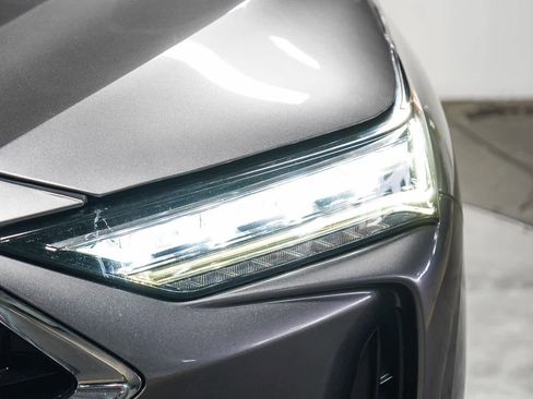 Certified 2022 Acura MDX FWD w/ Technology Package image 8