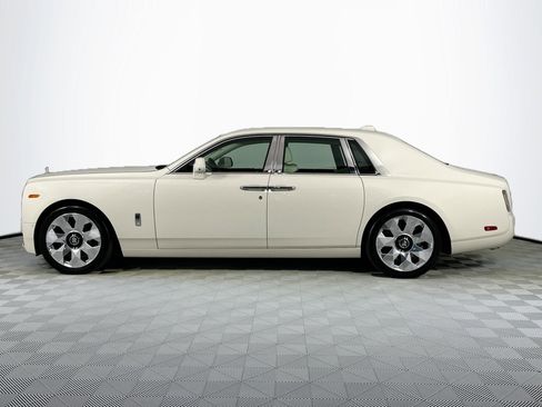New 2026 Rolls-Royce Phantom Sedan image 3