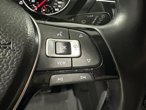 Used 2019 Volkswagen Tiguan SE image 27