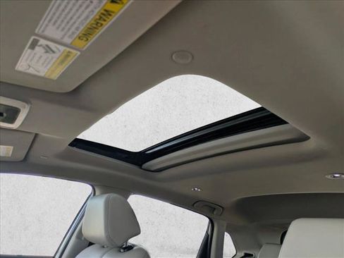 Used 2023 Honda HR-V EX-L image 16