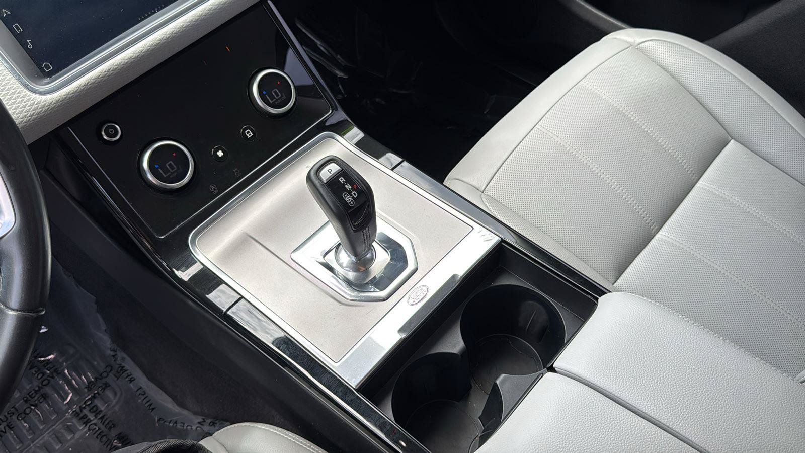 Used 2022 Land Rover Range Rover Evoque S AWD/4WD image 18