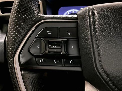 Certified 2024 Toyota Tacoma TRD Off-Road w/ TRD Off Road Premium Package AWD/4WD image 18