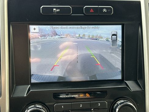 Used 2018 Ford F150 Lariat w/ Equipment Group 501A Mid image 31