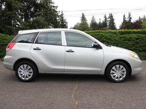 Used 2003 Toyota Matrix FWD image 10