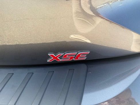 Used 2022 Toyota Corolla XSE FWD image 14