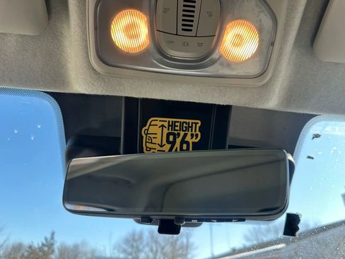 Used 2023 RAM ProMaster 2500 image 24