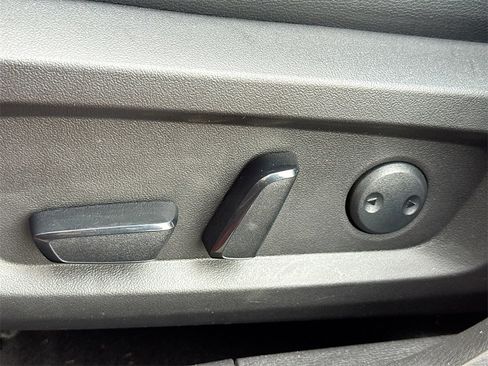 Used 2023 Mitsubishi Outlander SEL image 26