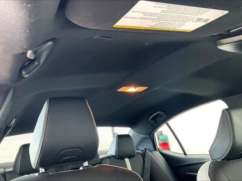 Used 2025 Toyota Camry SE image 23