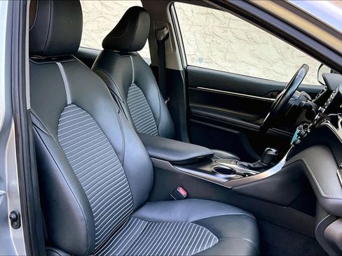 Certified 2024 Toyota Camry SE FWD image 9