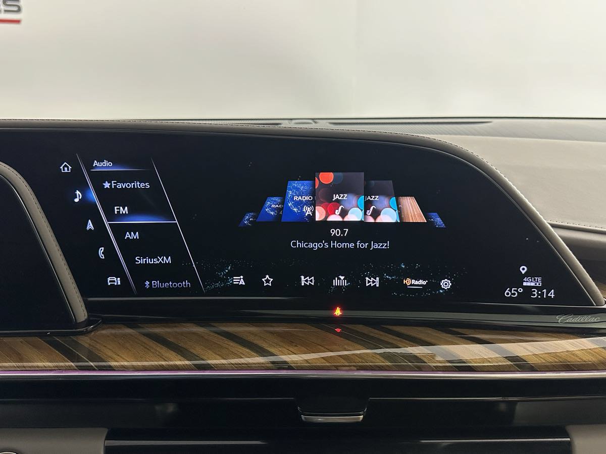 Used 2021 Cadillac Escalade ESV Sport Platinum AWD/4WD image 42