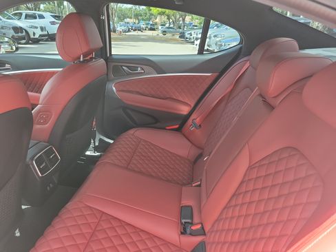 Used 2025 Genesis G70 3.3T Advanced w/ Sport Prestige Package RWD image 8