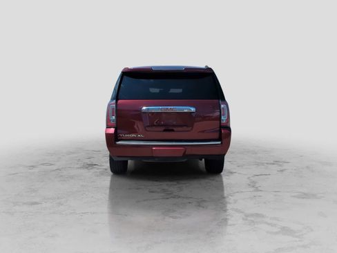 Used 2019 GMC Yukon XL Denali w/ Denali Ultimate Package AWD/4WD image 7