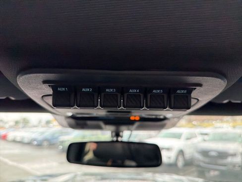 Certified 2024 Ford F250 Platinum image 32