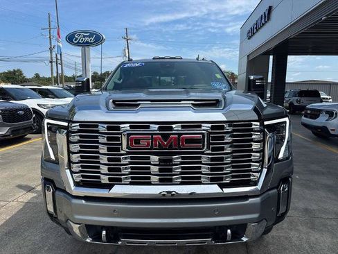 Used 2026 GMC Sierra 2500 Denali w/ Denali Reserve Package AWD/4WD image 2