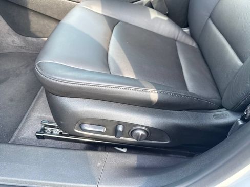 Used 2025 Chevrolet Malibu LT w/ Sport Edition FWD image 21
