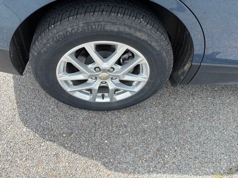Used 2024 Chevrolet Equinox LT AWD/4WD image 15