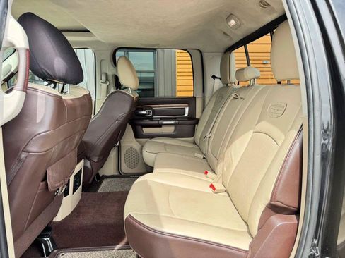 Used 2018 RAM 2500 Longhorn w/ Longhorn Southfork Package AWD/4WD image 22