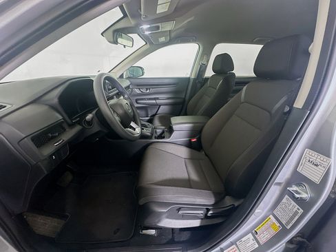 Used 2025 Honda CR-V LX image 13