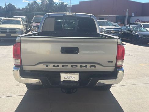 Used 2016 Toyota Tacoma TRD Off-Road w/ Towing Package image 6