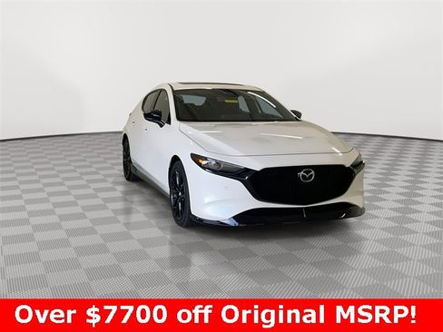 Used 2025 MAZDA MAZDA3 Hatchback w/ Appearance Package image 2