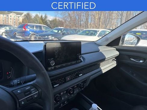 Used 2024 Honda Accord EX image 17