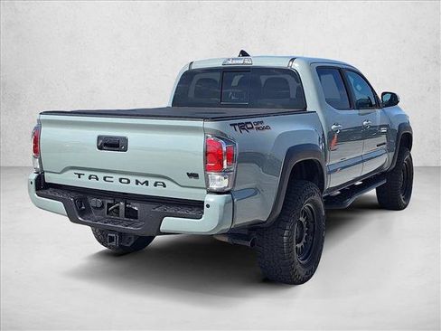 Used 2023 Toyota Tacoma TRD Off-Road w/ Technology Package RWD image 5