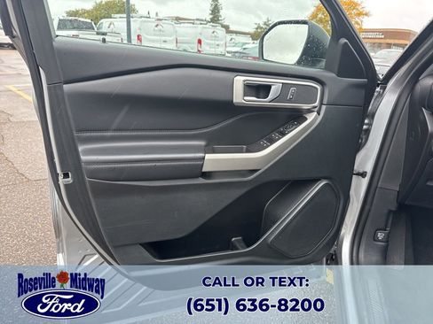 Used 2023 Ford Explorer XLT w/ Equipment Group 202A image 29
