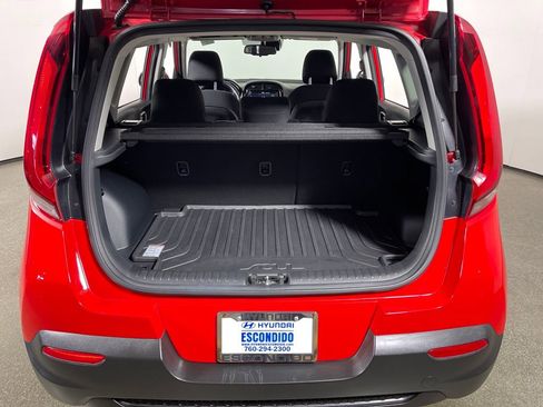 Used 2021 Kia Soul EX image 10