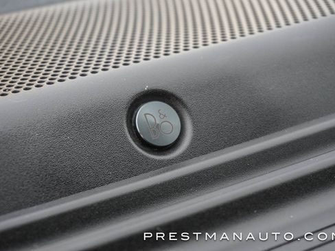 Used 2025 Ford F250 Lariat w/ Chrome Package image 38