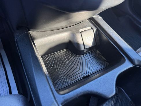 Used 2017 Honda CR-V EX image 37