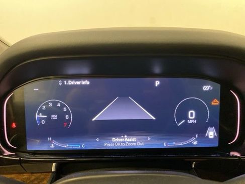 Used 2023 Jeep Grand Wagoneer 4WD image 9