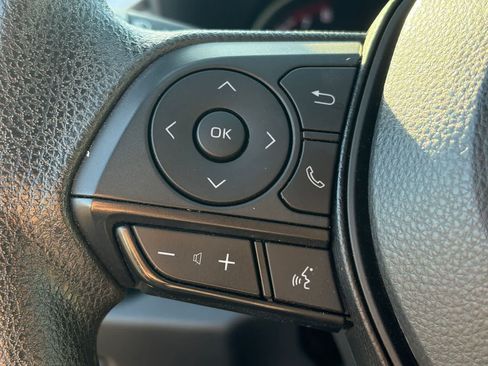 Used 2024 Toyota RAV4 XLE FWD image 11