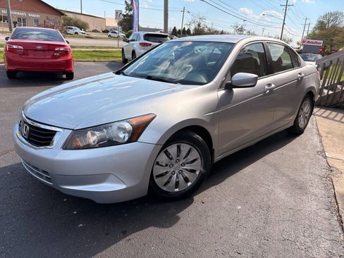 Used 2009 Honda Accord LX image 3