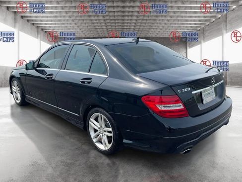 Used 2014 Mercedes-Benz C 300 4MATIC Sedan image 7