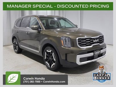 Used 2025 Kia Telluride S