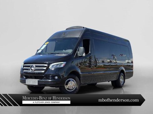 Used 2020 Mercedes-Benz Sprinter 3500 image 1
